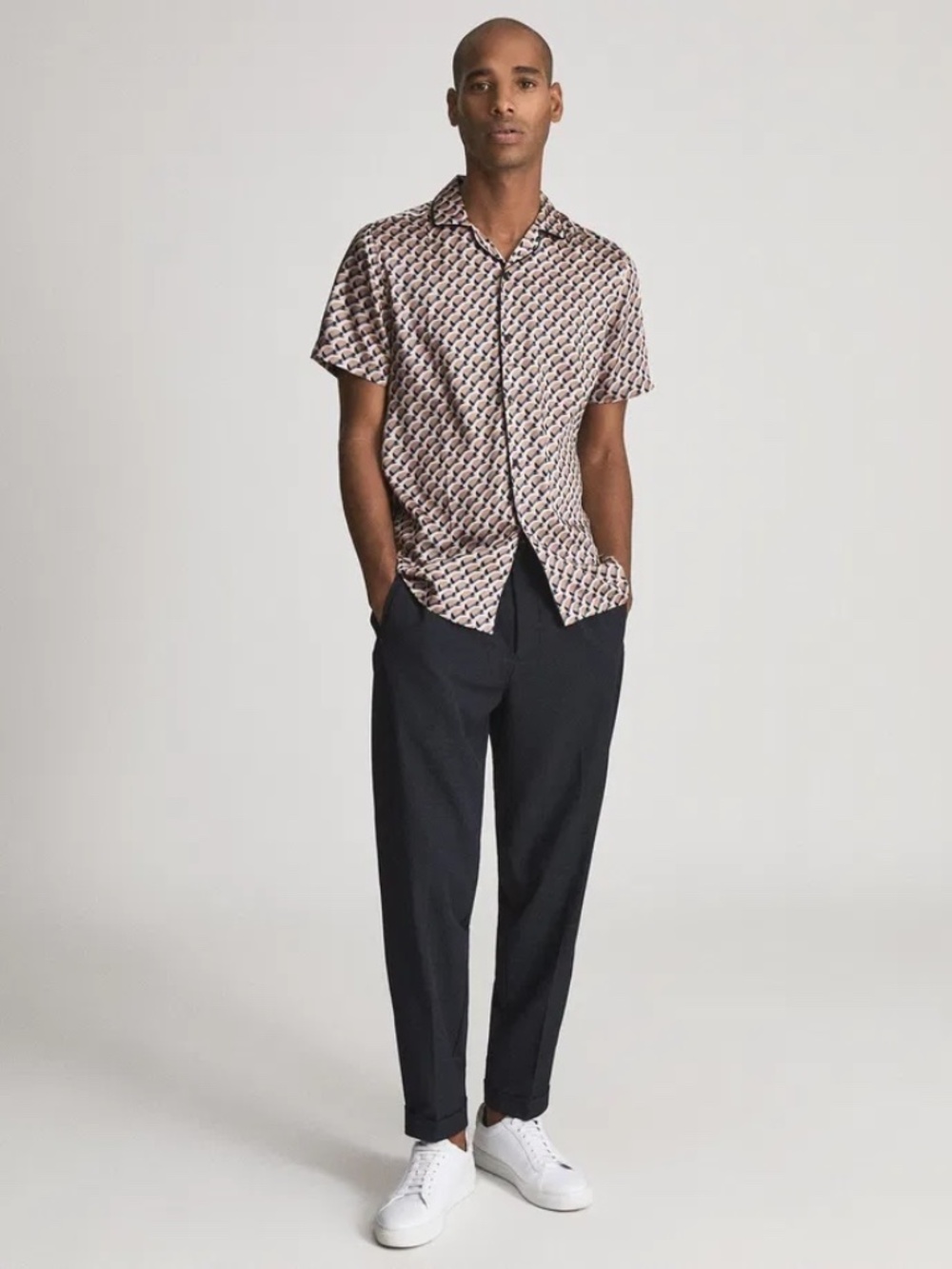NEW REISS Haydon Printed Cuban Collar Shirt - Picture 5 of 11